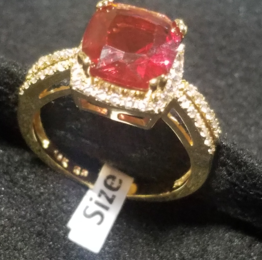 Ruby Colored Center Stone. - image 3